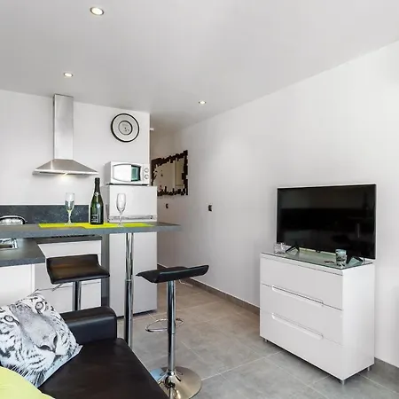 Village Naturiste - Le Caresse Port Nature Luxe Appartement